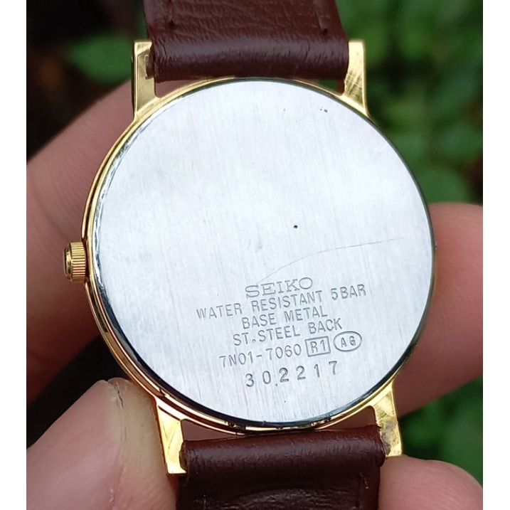 Đồng hồ nam Seiko