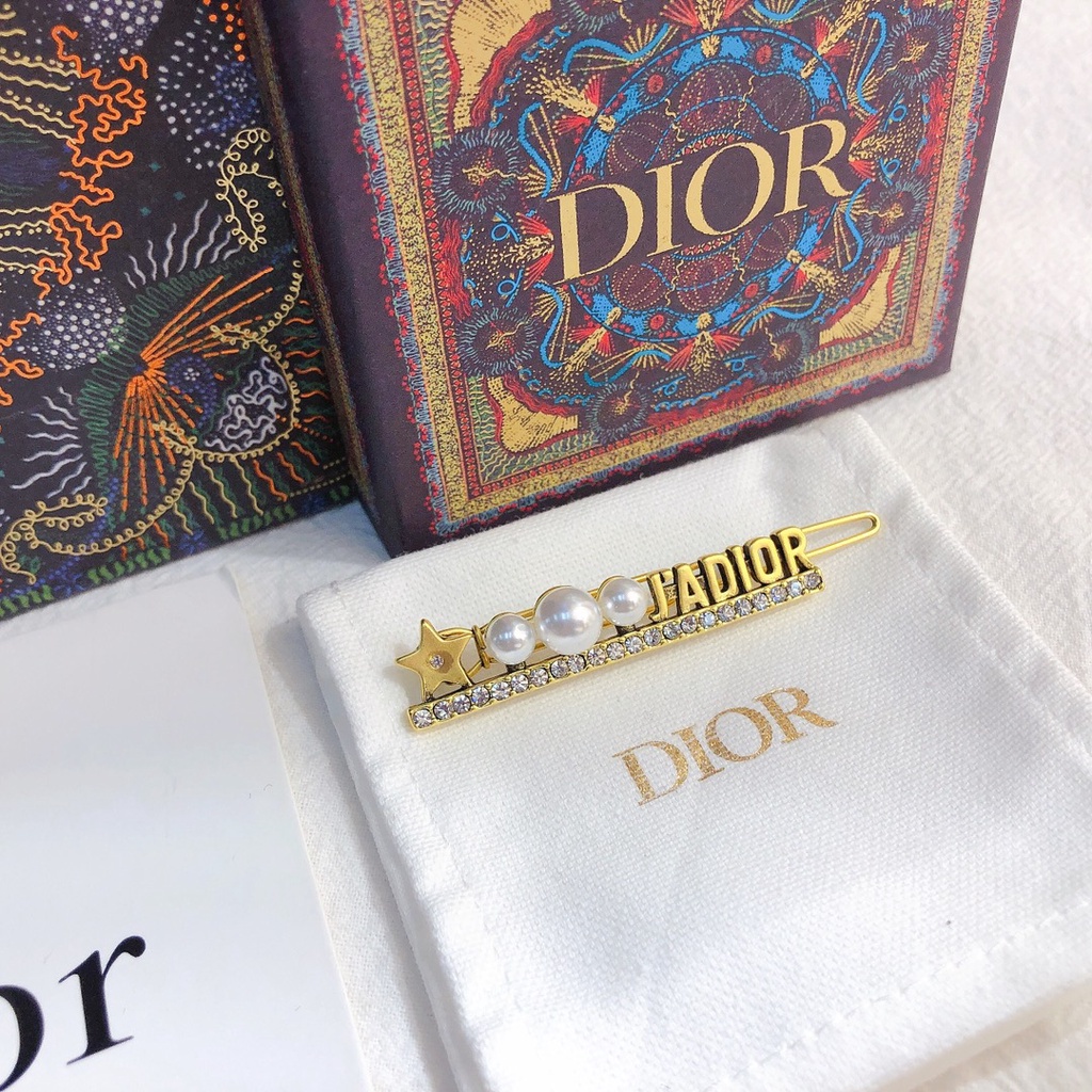 Kẹp tóc Dior đính đá và ngọc trai dễ thương thời trang cho nữ