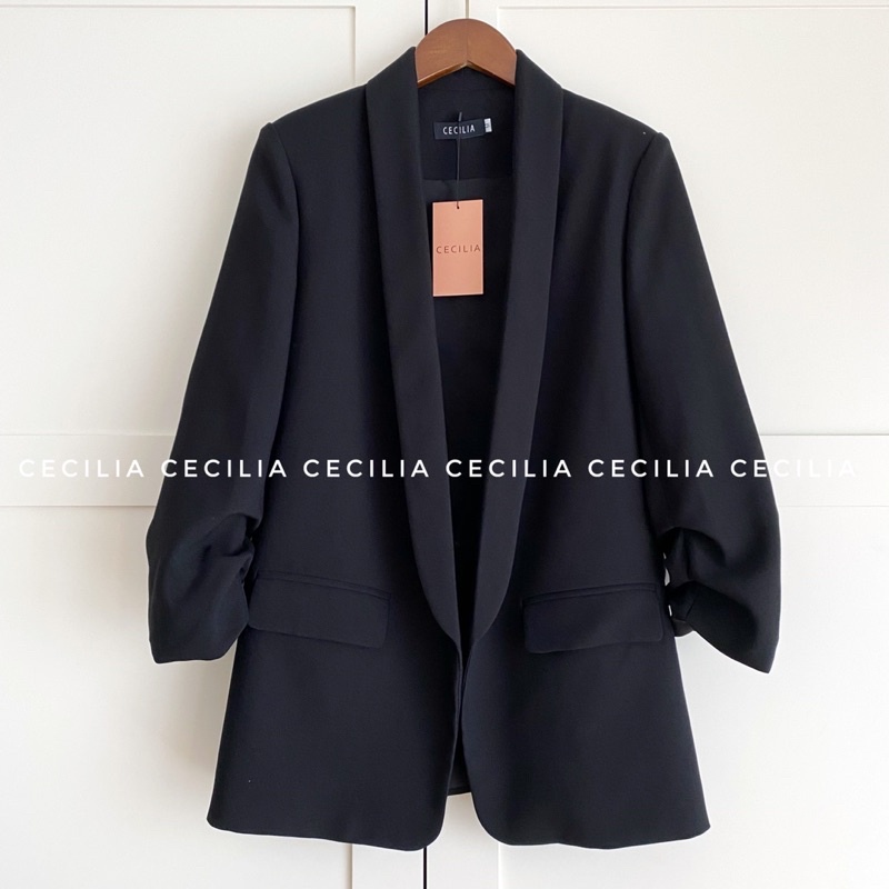 Áo blazer ESTELLE by CECILIA màu đen (ảnh thật chụp bởi CECILIA chuẩn màu)