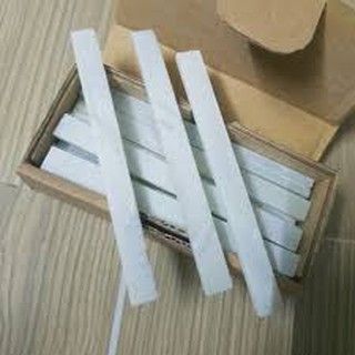 Phấn đá (phấn kỹ thuật): dùng kẻ vẽ, lấy dấu trên sắt, thép