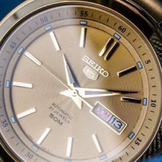 Đồng hồ nam Seiko SNKM94K1