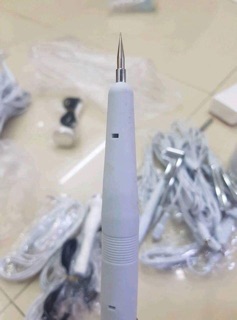 Tay Đốt Mụn Thay Thế Cho Máy Đốt Mụn