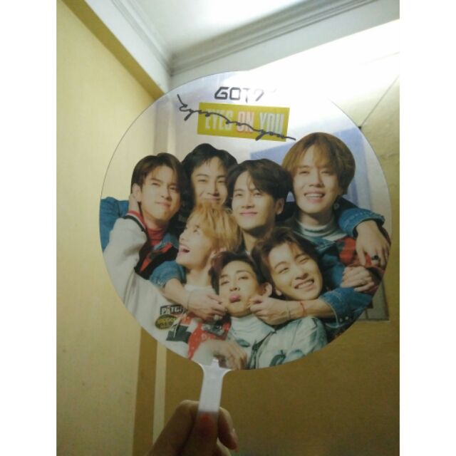 Quạt trong GOT7, WANNAONE