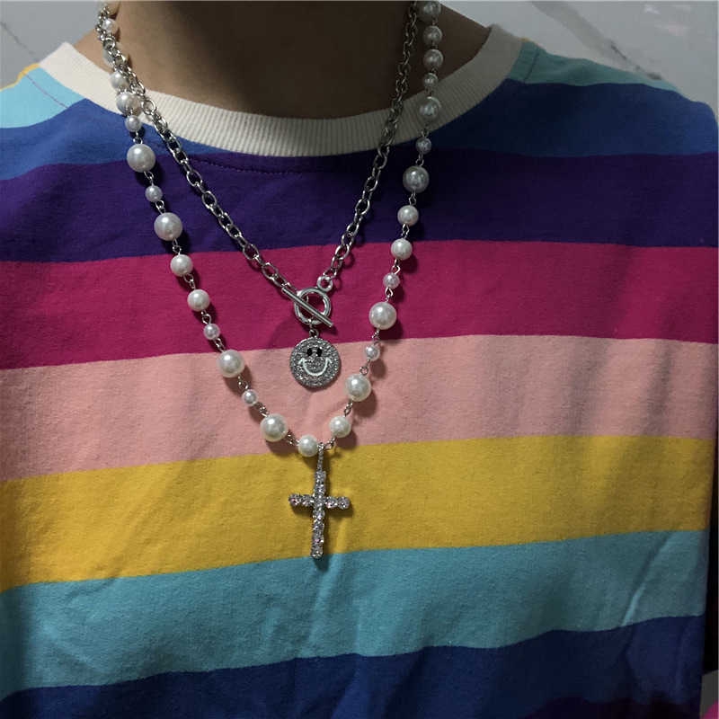 Dây chuyền ngọc trai phối mặt thánh giá đính đá lấp lánh trẻ trung 22172