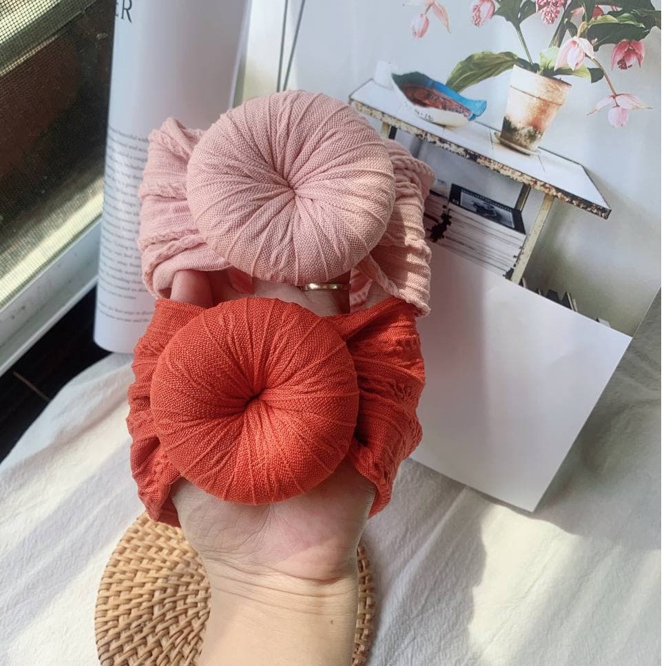 BĂNG ĐÔ - TURBAN COTTON MỊN DÀNH CHO BÉ GÁI HỌA TIẾT DONUT NHIỀU MÀU