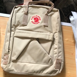 Balo Kanken Classic màu kem