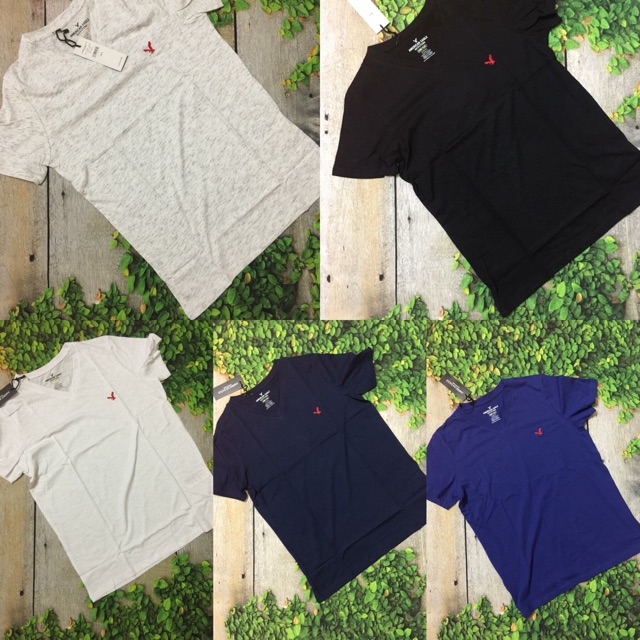 Áo cổ tim american eagle