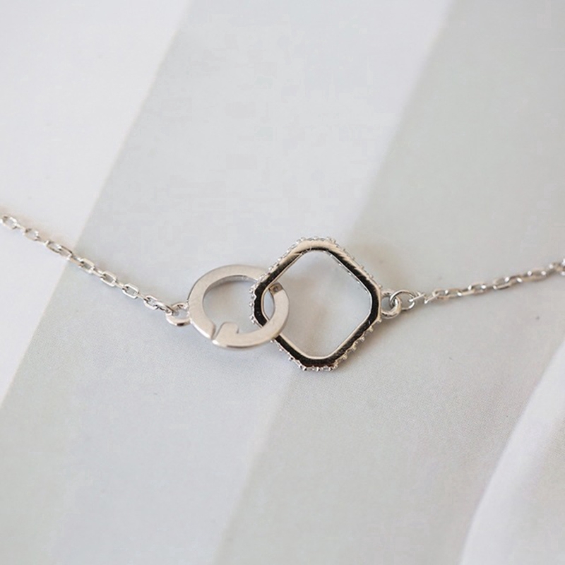 Vòng Cổ Choker Mặt Sư Tử Đơn Giản Cho Nữ