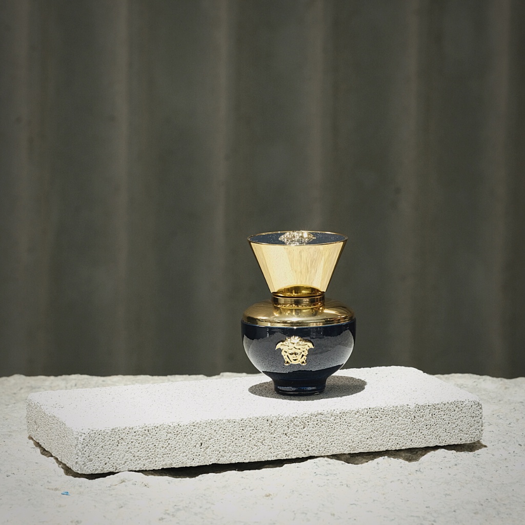 Nước hoa Versace Pour Femme Dylan Blue EDP 30ml bill Hàn