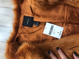 Áo Khoác Lông F21