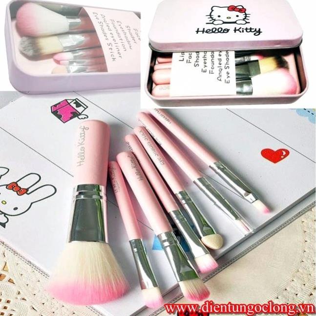 BỘ CỌ TRANG ĐIỂM KITTY 7 MÓN (LA1823)