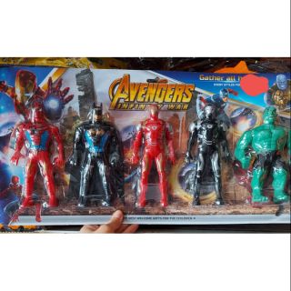 Bộ 5 anh hùng Avengers