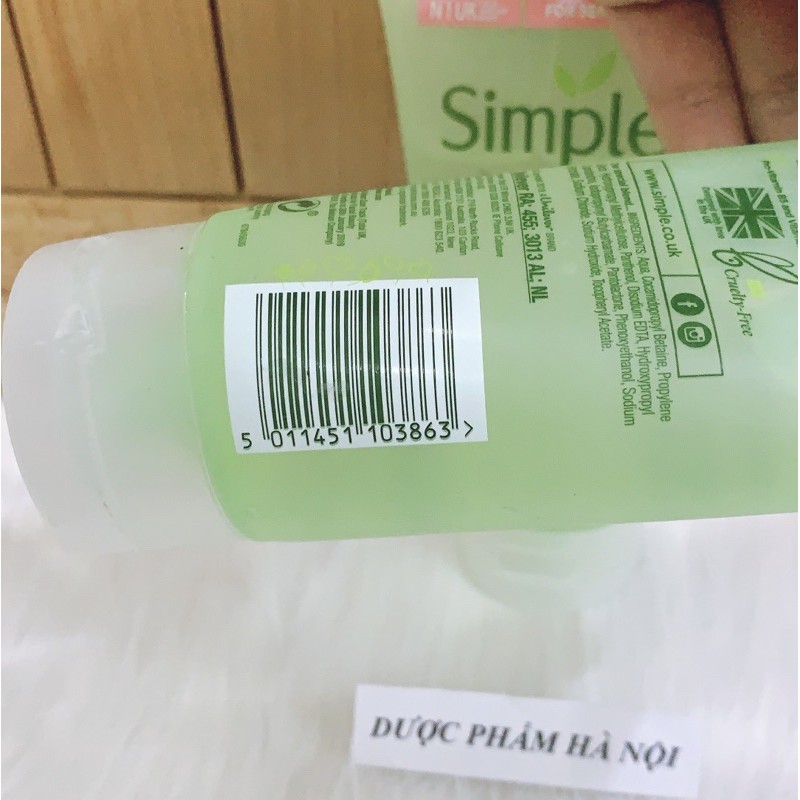 Sữa Rửa Mặt Simple Gel Kind To Skin Refreshing Facial Wash Gel