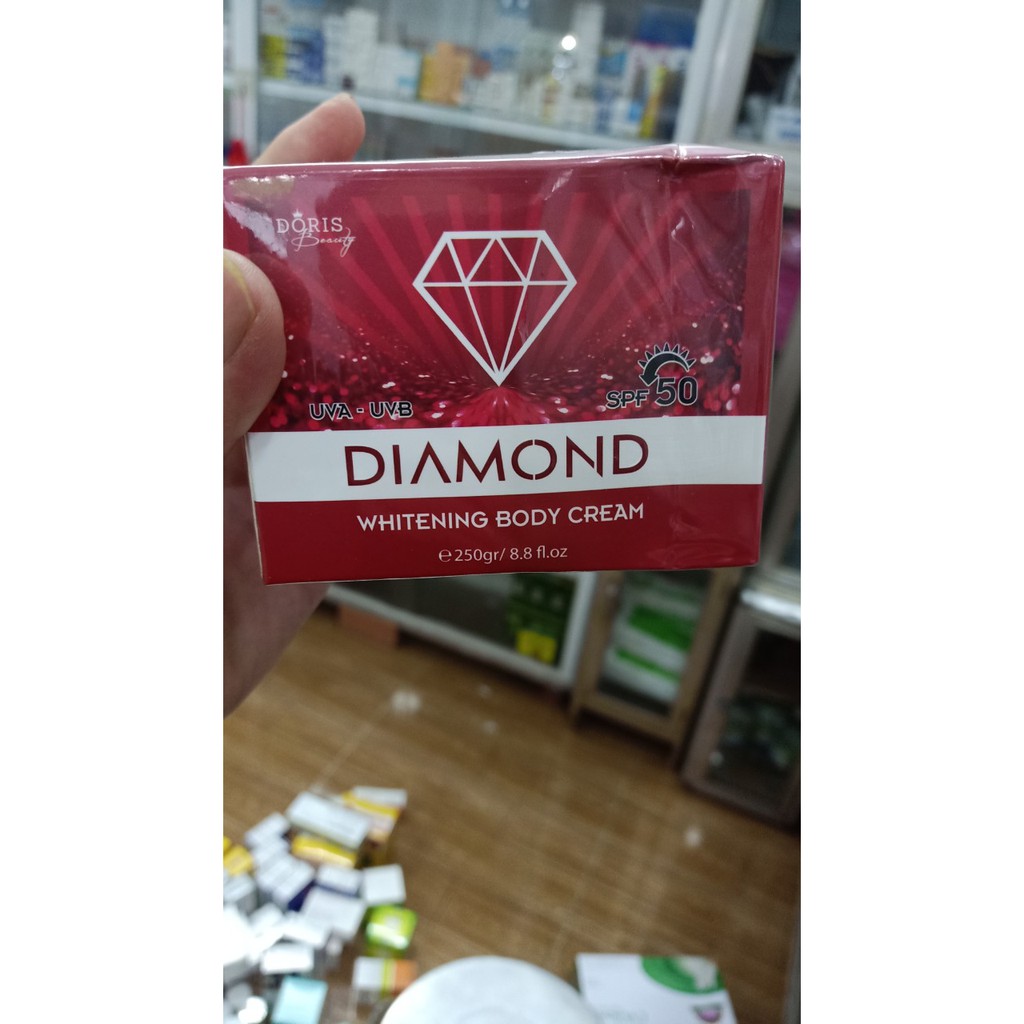 [HÀNG CHÍNH HÃNG] KEM DƯỠNG BODY PHẤN TƯƠI DIAMOND LSW 250GR