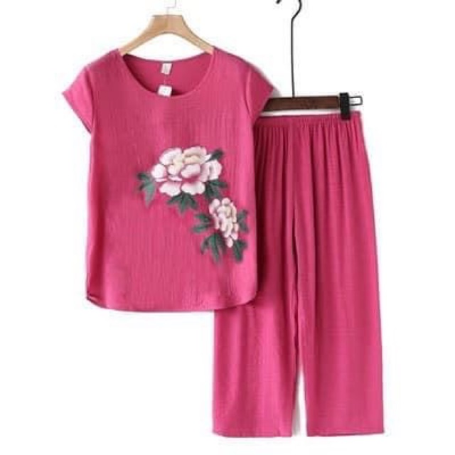 Bộ mẹ mặc nhà