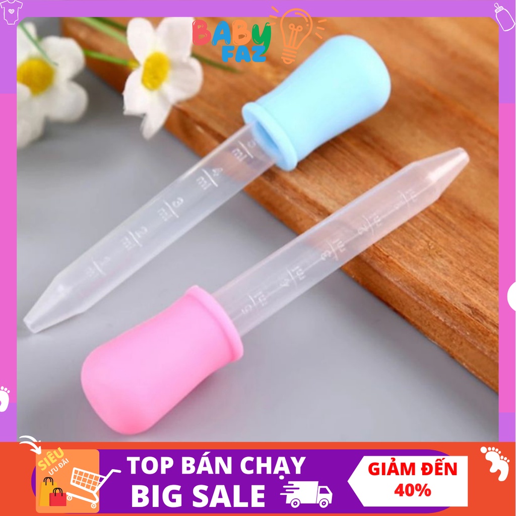 Ống bón sữa bón thuốc cho bé tiện sử dụng