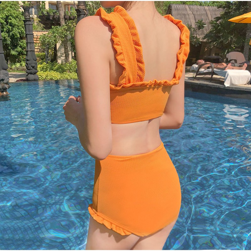 Bikini forgirl 2 mảnh cổ chéo màu vàng nữ tính tôn dáng | BigBuy360 - bigbuy360.vn