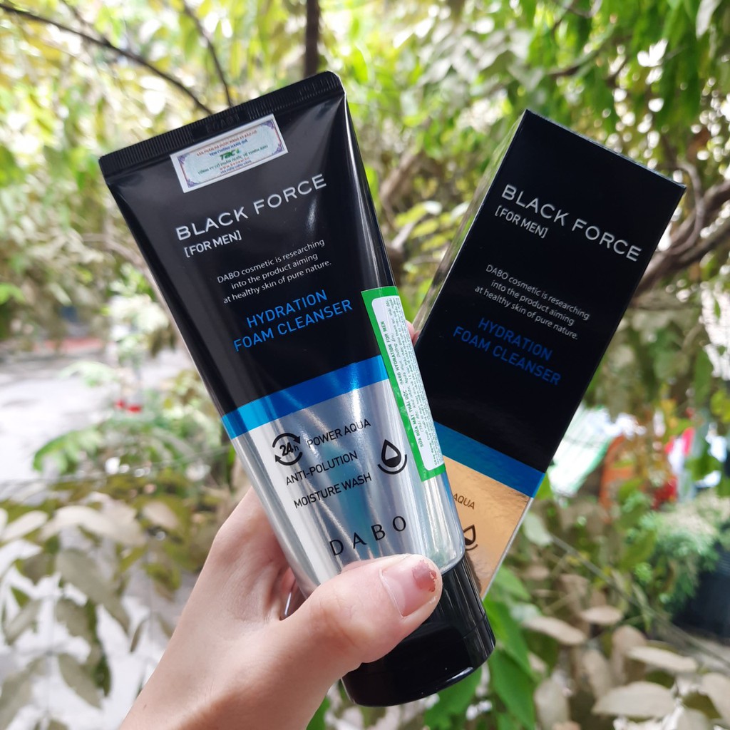 Sữa rửa mặt nam thải độc, khử nhờn, dưỡng ẩm Dabo Black Fore Hydration Hàn Quốc 120ml