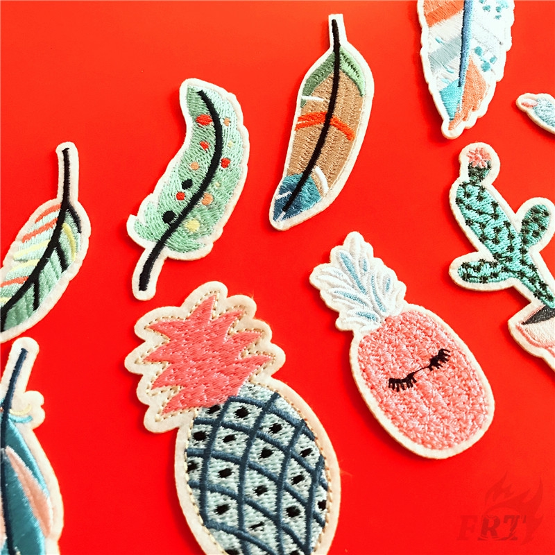 1 Miếng Dán Ủi Quần Áo Hình Quả Dứa / Lông Vũ / Cây Xương Rồng