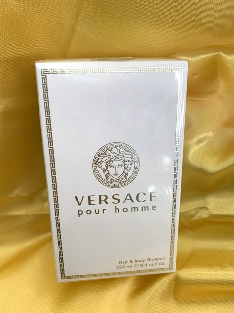 Sữa tắm gội nước hoa cho nam Versace Pour Homme 250ml