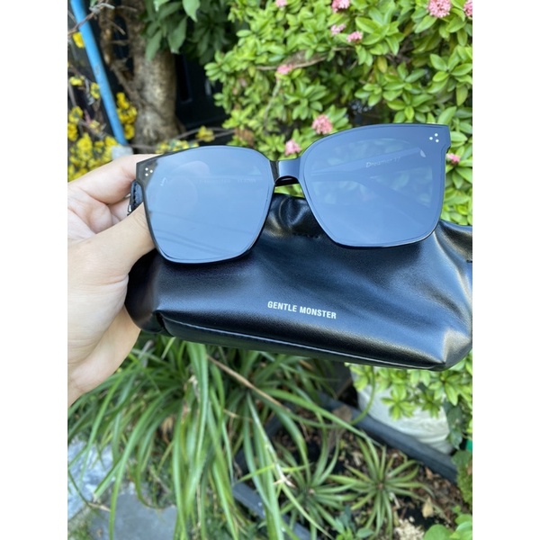 Dreamer 17 em kính đến từ nhà Gentle Monster