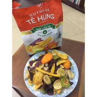 Hoa quả sấy Tề Hùng gói 250g . Date 12 tháng.