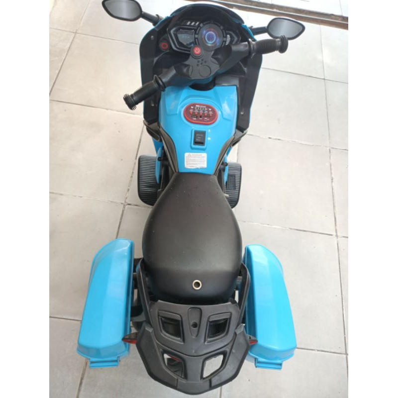 Xe moto điện cho bé 675 2 bánh