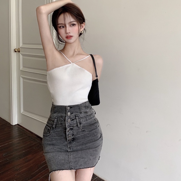 Áo thun nữ croptop cổ yếm chéo cổ Wikishop đen trắng freesize phom ôm co giãn không tay hở vai lộ eo sexy hàn quốc C916