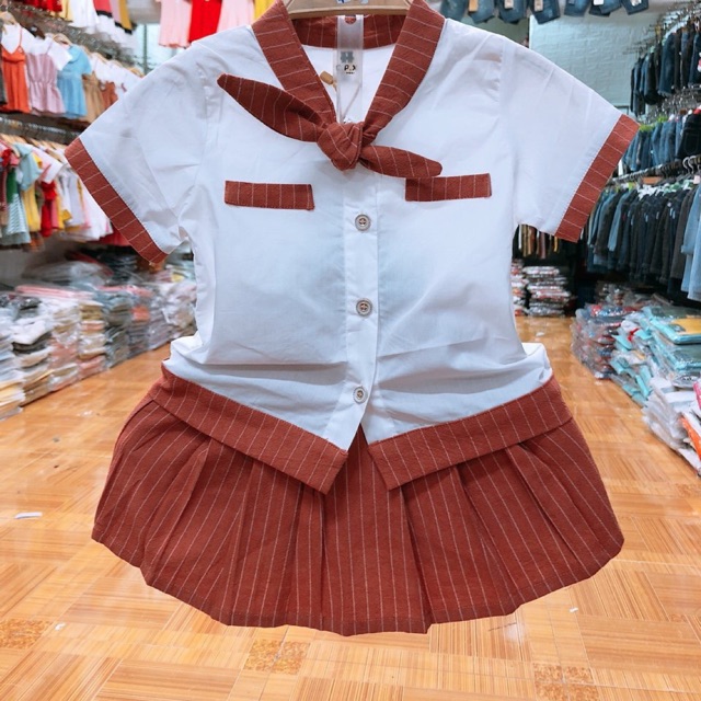 Set sơ mi chân váy cho bé gái