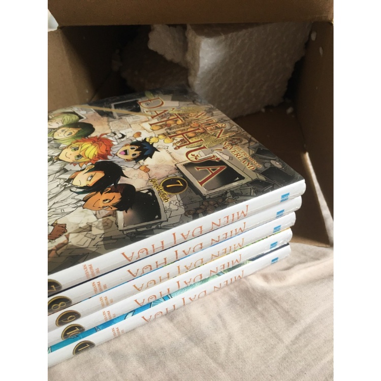 Sách - Miền đất hứa - Tập 7