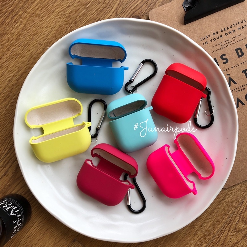 Ốp silicon trơn AIRPODS 1/2/3/PRO bên trong lót nhung