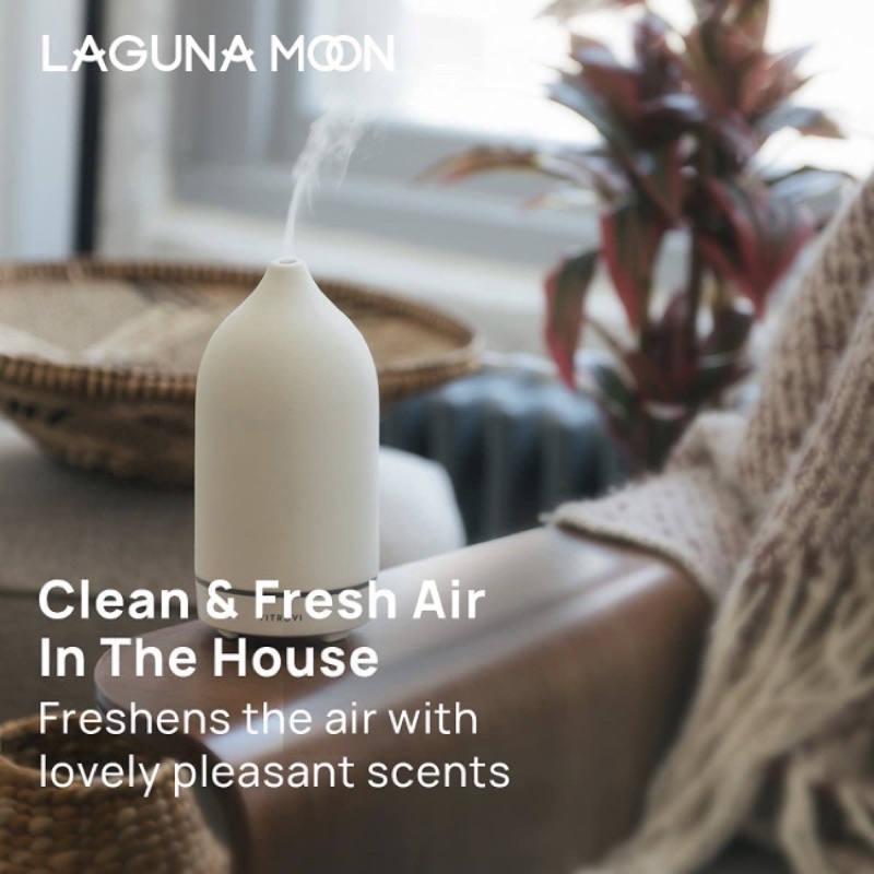 Tinh dầu hương thảo hữu cơ Organic Lagunamoon Rosemary Essential Oil 150ml USA