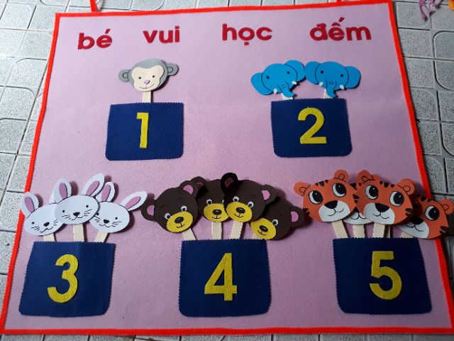 Compo 15 cặp phách gõ, 2 bảg toán và bảng vườn hoa chữ cái