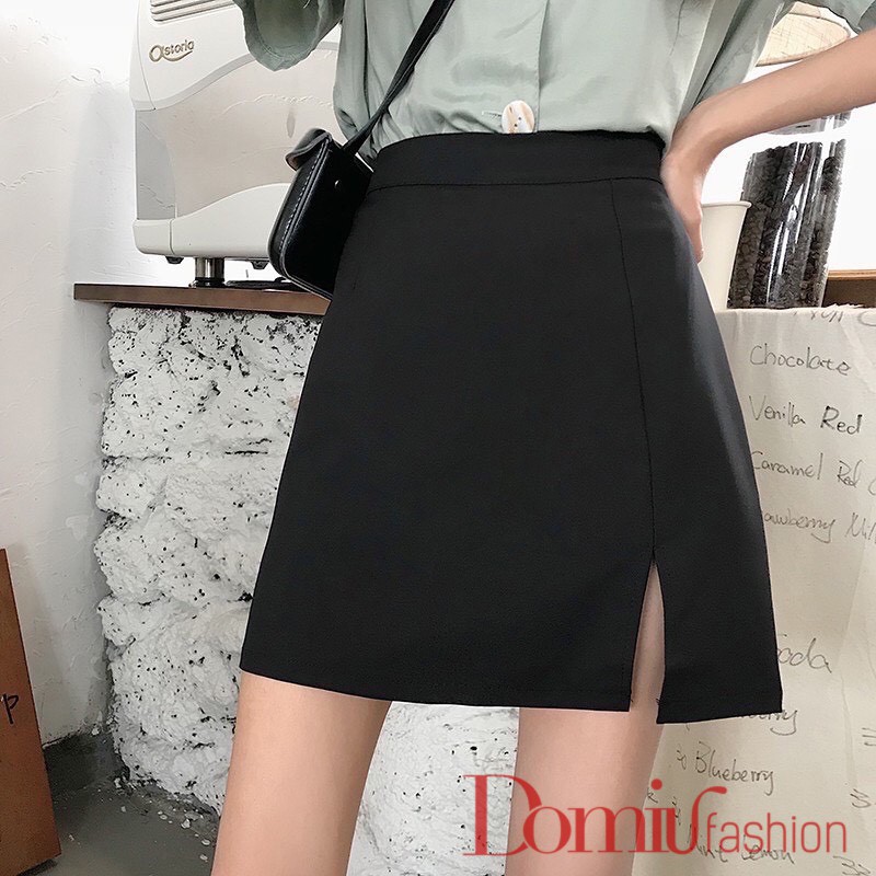 Chân váy chữ A ngắn xẻ trước, có quần trong chống lộ | BigBuy360 - bigbuy360.vn