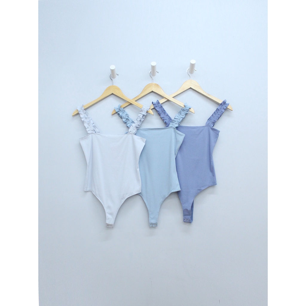 Q9336 - Bodysuit thun gân Double Zero 2 dây bèo, trơn