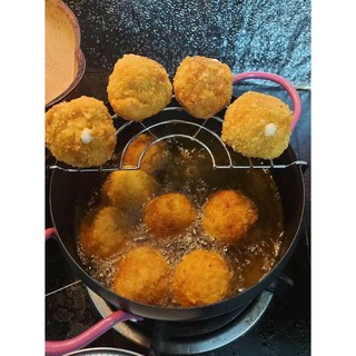Bánh gà nhân phô mai 12c