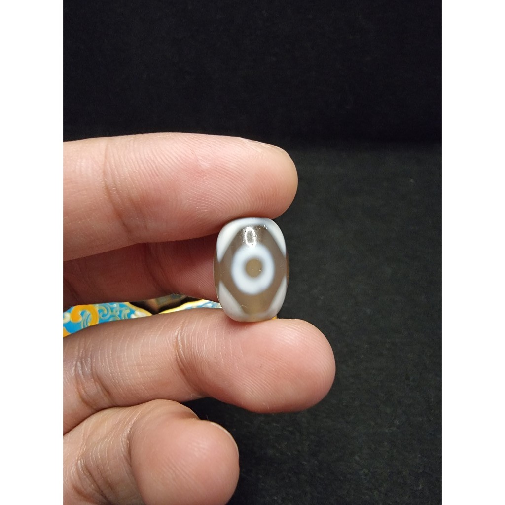 Đá Mã Não Dzi Agate 3 Mắt 16mm E751