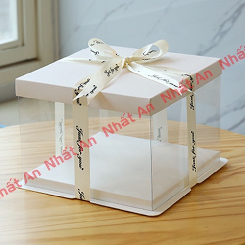 Hộp mica trong đựng bánh kem kèm đế trắng có nắp
