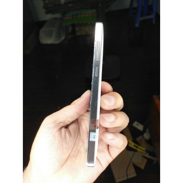 Điện thoại Xiaomi Mi 4 3/16