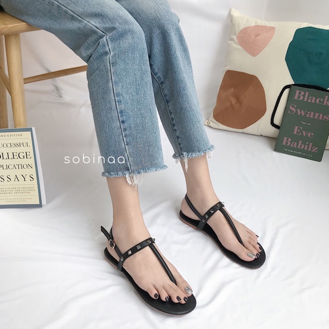 Sandal kẹp ngón đinh siêu xinh