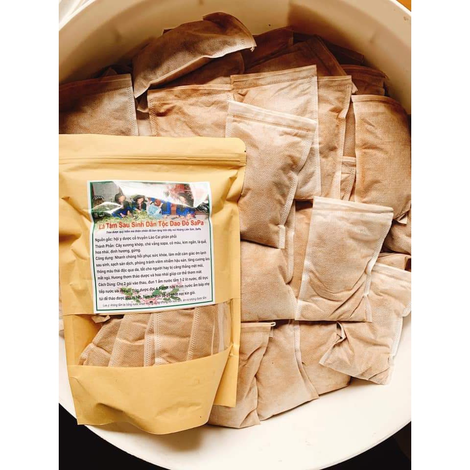 Lá Xông và Tắm Dân tộc giao đỏ