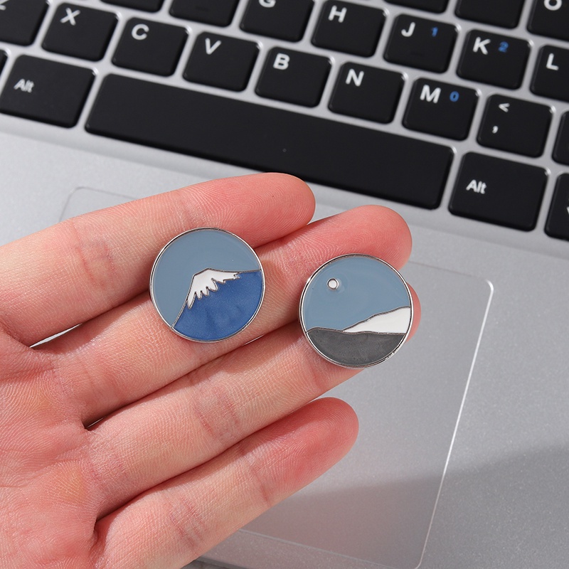 Ghim Cài Áo Tráng Men Hình Phong Cảnh Mặt Trăng Quan Sát Ban Đêm Cho Nữ