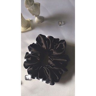 Scrunchies/ Kẹp tóc/ Cài tóc phi bóng đen