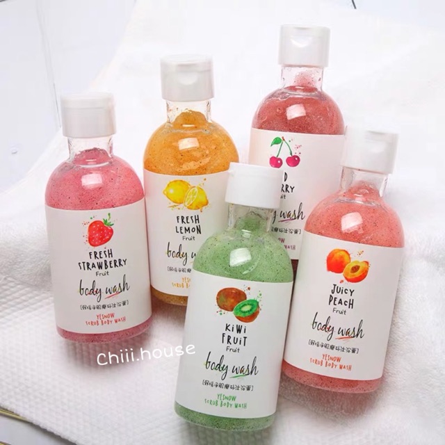 Tẩy tế bào chết hoa quả YESNOW Scrub Body Wash ✅