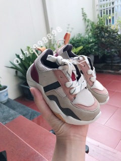 Giày Zara auth cho bé- ảnh thật mẫu đi