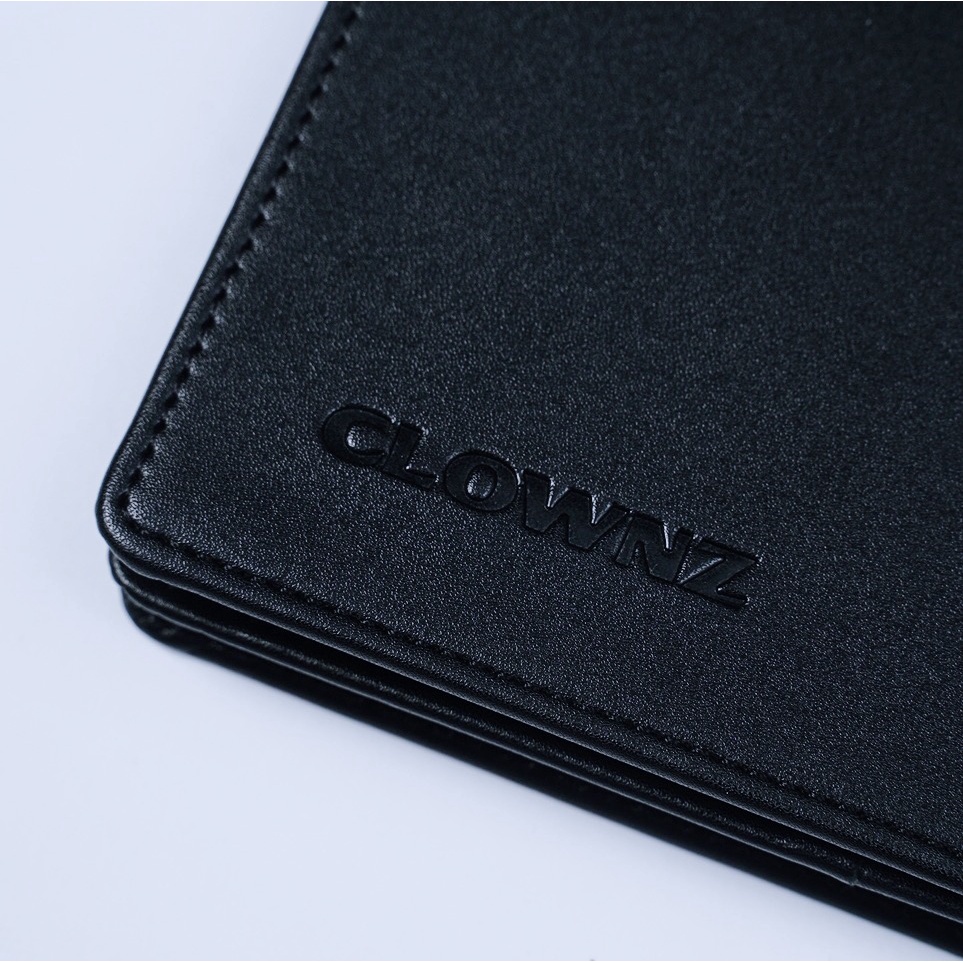 Ví da dáng đứng local brand Clownz new logo long wallet unisex, hàng chính hãng