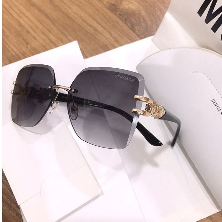 KÍNH MÁT NỮ CAO CẤP VS THỜI TRANG CAO CẤP