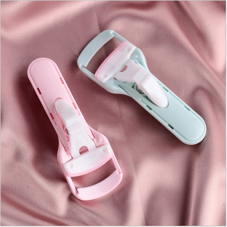 Kẹp bấm mi bằng nhựa có đệm silicon uốn cong mi tự nhiên A1 - Sammi beauty