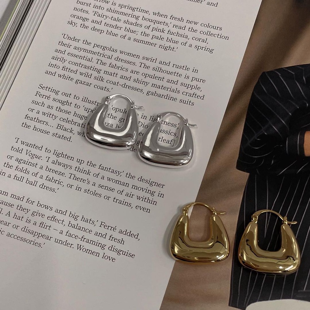 CHÍNH HÃNG KHUYÊN TAI JUSTLOVER JIMIN BTS