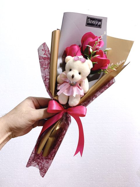 Hoa Hồng Sáp 3 Bông Kèm Gấu